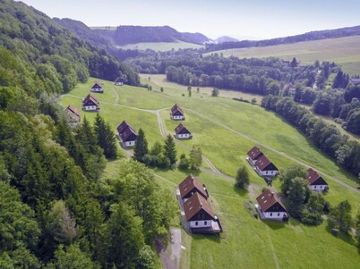 Green Valley Park Stárkov 6 by Interhome