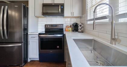 Your Charlotte Cat's meow VRBO