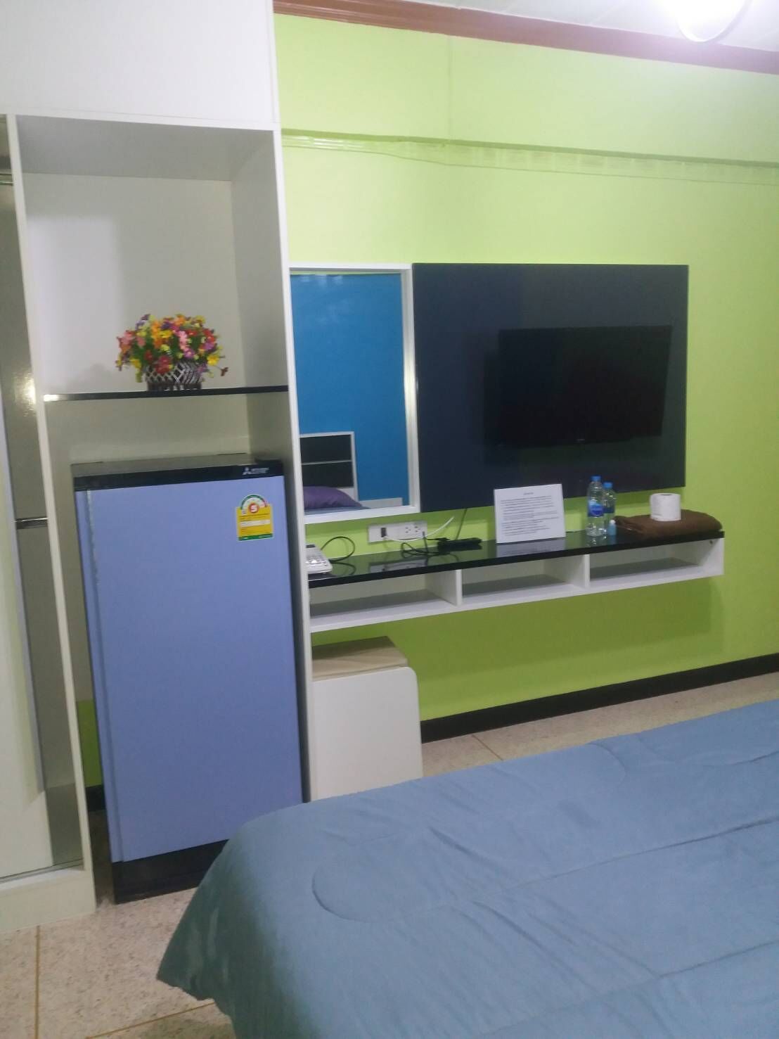 aparment    Air conditioning   shopping mall