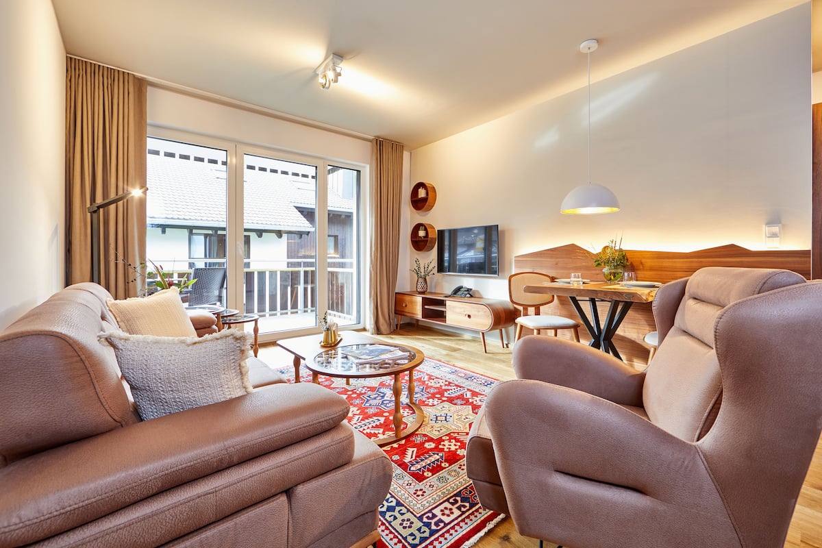 Superior Apartment, 1 Bedroom, Non Smoking | Living area | Flat-screen TV, heated floors