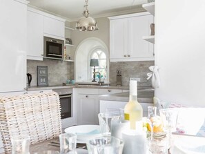 Fridge, oven, dishwasher
