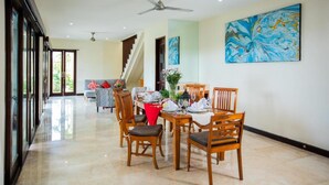 Unclassified image, 3 of 30, button - Teras Karma Villa (Ungasan)