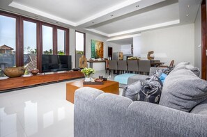 Villa (5 Bedrooms) | Zona de estar