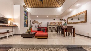Villa (2 Bedrooms) | Living area - Villa Lauryal (Seminyak)
