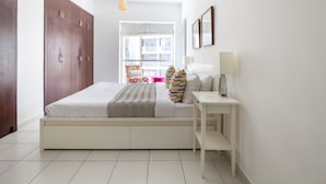 2 bedrooms, laptop workspace, iron/ironing board, WiFi
