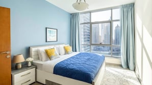 Unclassified image, 2 of 24, button - Luxurious 2BR w/ Stunning Marina Views - Minutes From Dubai Metro & Tram! (Dubai)