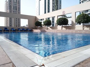 Outdoor pool - Breathtaking Beach Views in This 2BR in Marina! (Dubai)
