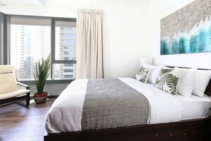 2 bedrooms, laptop workspace, iron/ironing board, WiFi