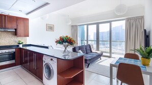 Interior - Spacious Studio in new 8 Boulevard Walk! (Dubai)