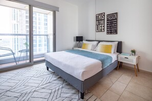 2 bedrooms, laptop workspace, iron/ironing board, WiFi