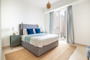 3 Schlafzimmer, laptopgeeigneter Arbeitsplatz, Bügeleisen/Bügelbrett
