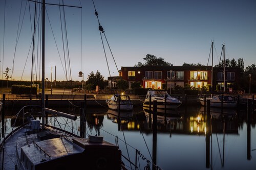 Ferienwohnung Direkt an der Marina App. 6