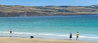 Sanibonani ~ Aldinga Beach - A front row seat to the Aldinga Scrub Conservation Park