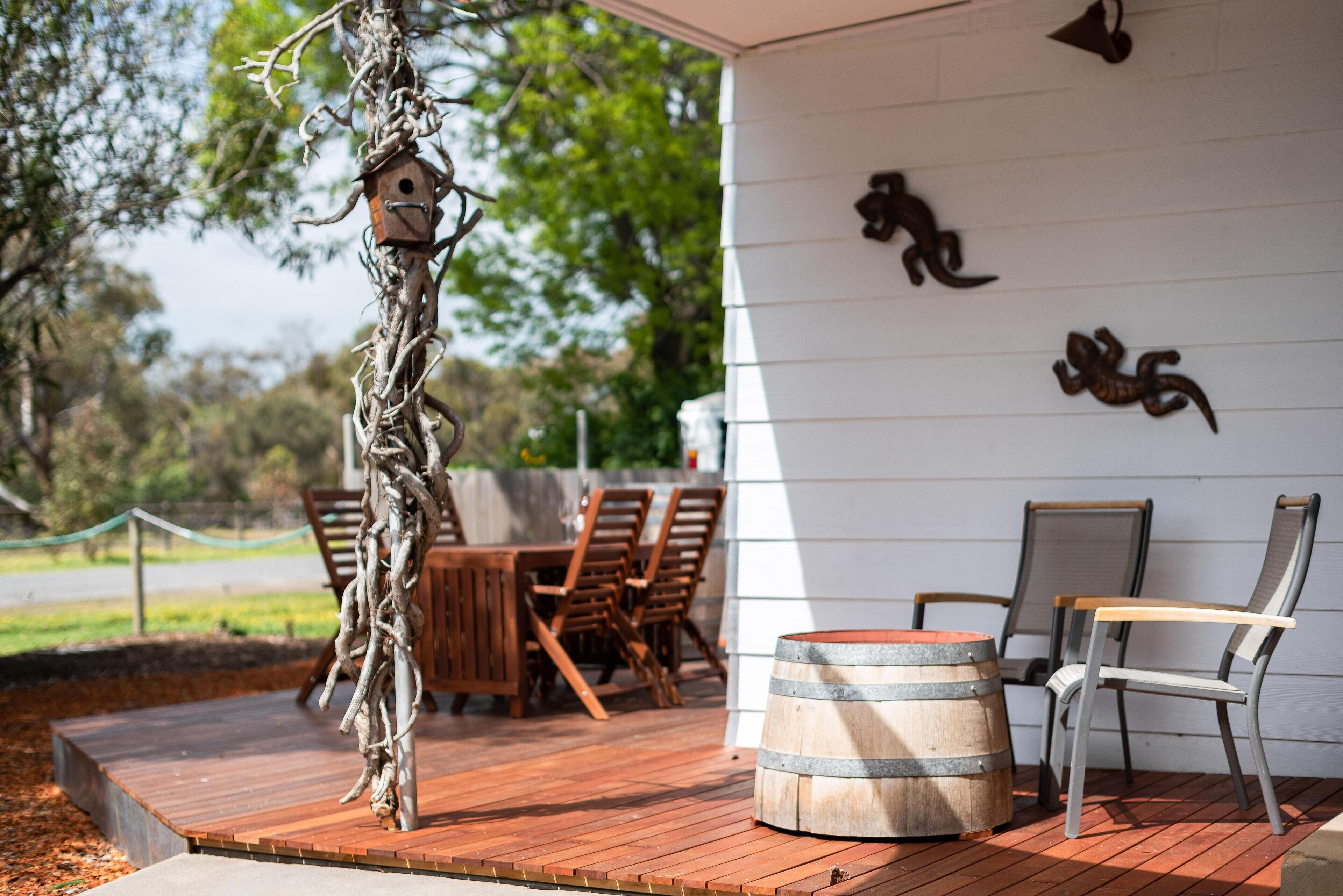 Sanibonani ~ Aldinga Beach - A front row seat to the Aldinga Scrub Conservation Park