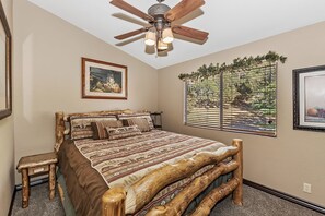 4 bedrooms, WiFi - A Million Dollar View by Destination Big Bear : Upscale with Private Hot Tub! Deck with View! Game Room! Close to Skiing! (Big Bear Lake)