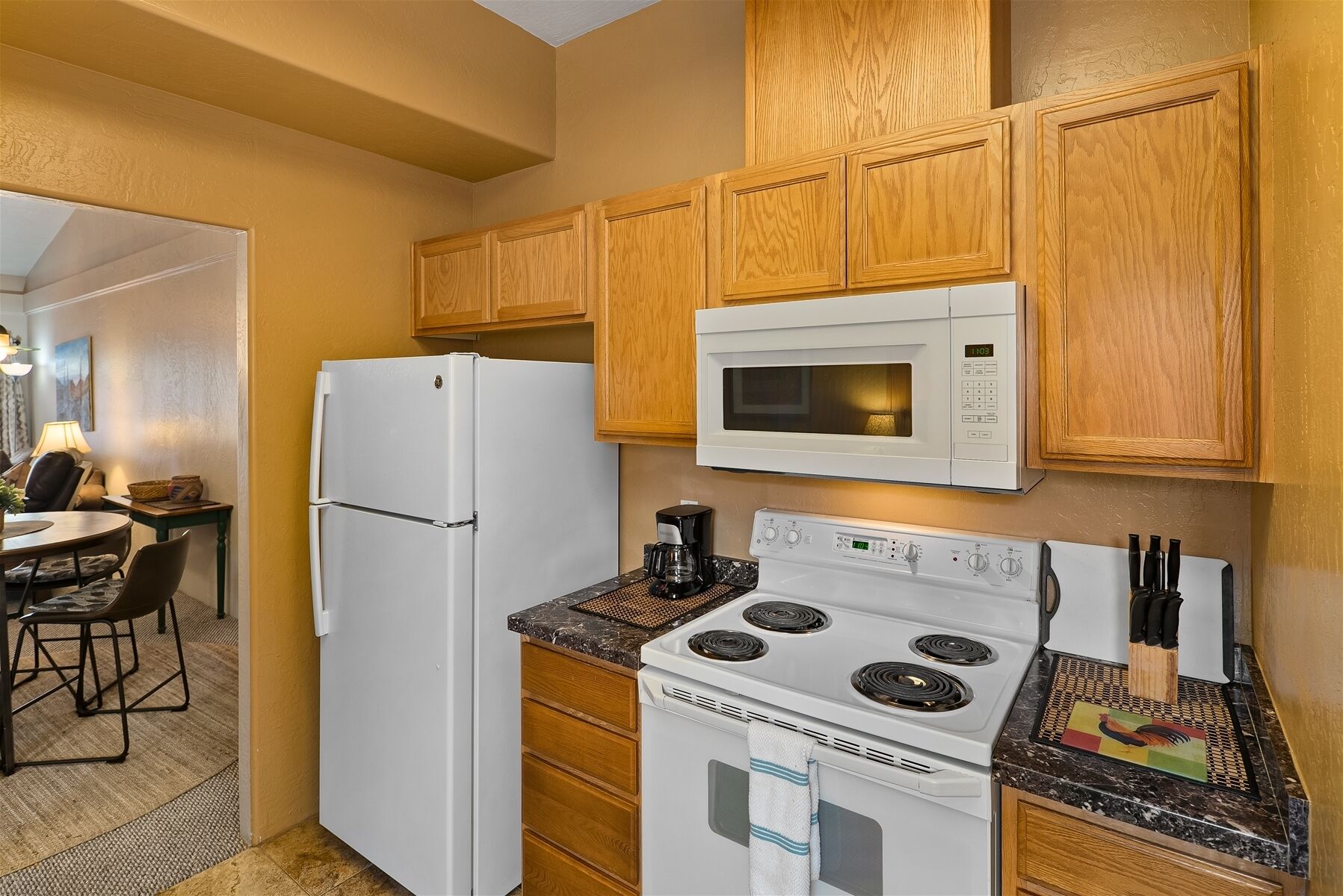 Nice sized Condo with a touch of the Southwest! Centrally located in West Sedona