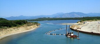 Charmante villa pour 4 personnes, piscine privée entre mer et montagne Aleria
