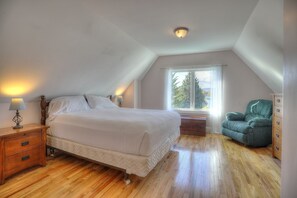 3 Schlafzimmer, Bügeleisen/Bügelbrett, WLAN, Bettwäsche