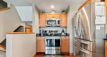 Town Park Condo D - Great central location in the center of downtown Rangeley