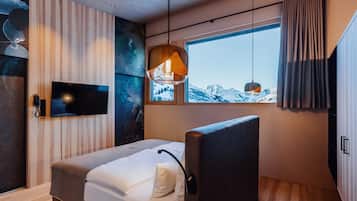 Suite (Edelweiss) | 1 bedroom, hypo-allergenic bedding, individually decorated