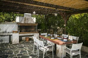 BBQ/picnic area
