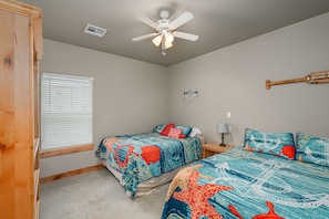 6 bedrooms, free WiFi, bed sheets, wheelchair access