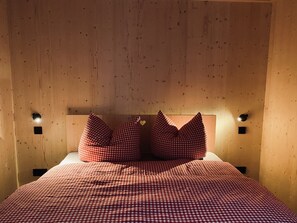 2 bedrooms, free WiFi