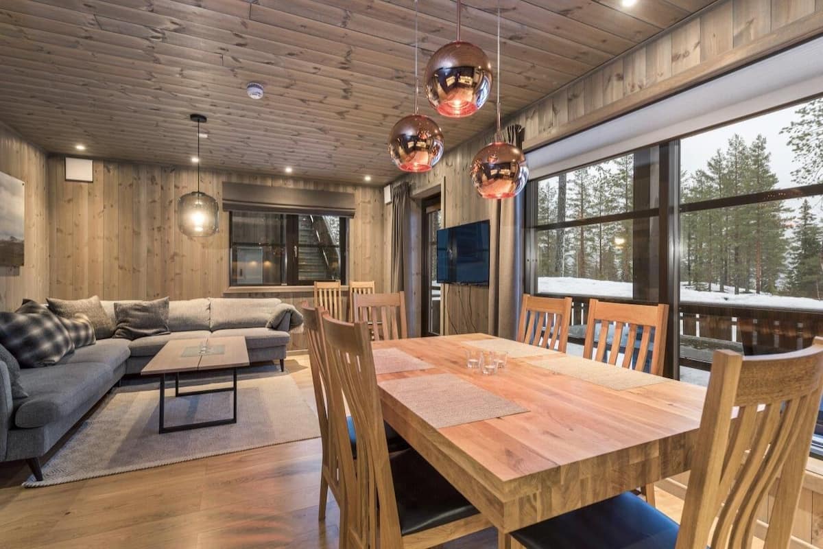 Departamento familiar, 3 habitaciones, para no fumadores, junto a la pista de ski | Ropa de cama hipoalergénica, wifi gratis y decoración personalizada