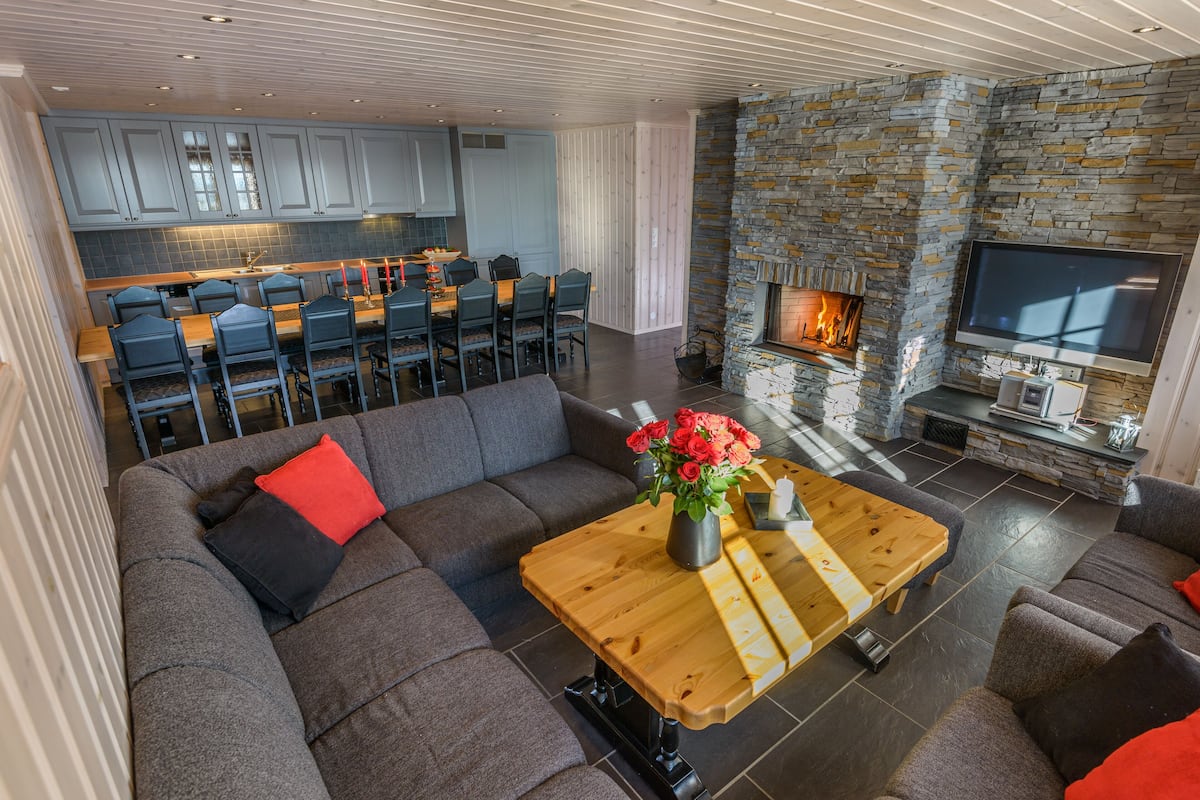 Departamento familiar, 4 habitaciones, para no fumadores, junto a la pista de ski | Ropa de cama hipoalergénica, wifi gratis y decoración personalizada