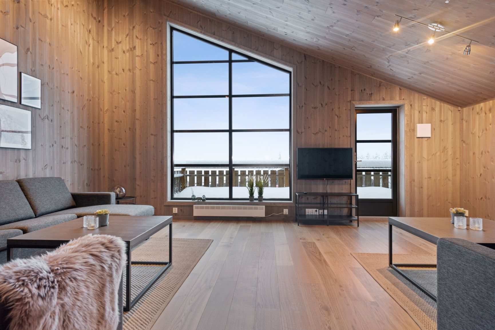 Familieleilighet, 4 soverom, ikke-røyk, ved skibakken | Allergitestet sengetøy, individuelt dekorert og individuelt innredet