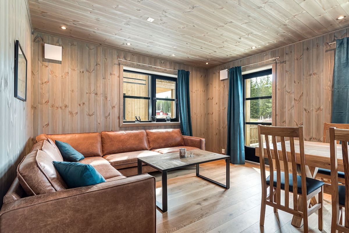 Departamento familiar, 3 habitaciones, para no fumadores, junto a la pista de ski | Ropa de cama hipoalergénica, wifi gratis y decoración personalizada