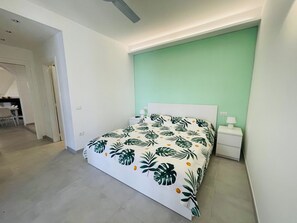 3 bedrooms, in-room safe, travel cot, free WiFi