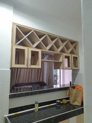 Exclusive Apartment | Private kitchenette | Full-size fridge, cookware/dishes/utensils - Nakuru Finest Apartment (Nakuru)