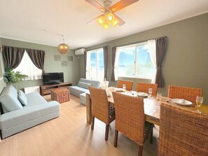 TV - Grandioso Okinawa Ocean View Villa Kin 1E  BBQ wh / Kunigami-gun Okinawa (Kunigami-gun)