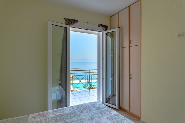 2 bedrooms, iron/ironing board, travel crib, WiFi