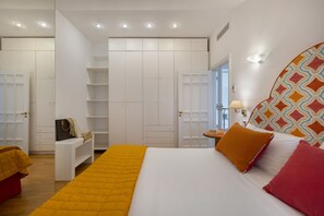 5 bedrooms, iron/ironing board, travel cot, free WiFi