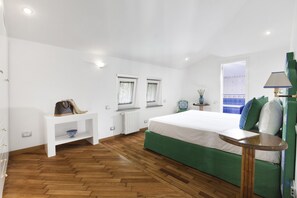 6 chambres, fer et planche à repasser, Wi-Fi gratuit, draps fournis