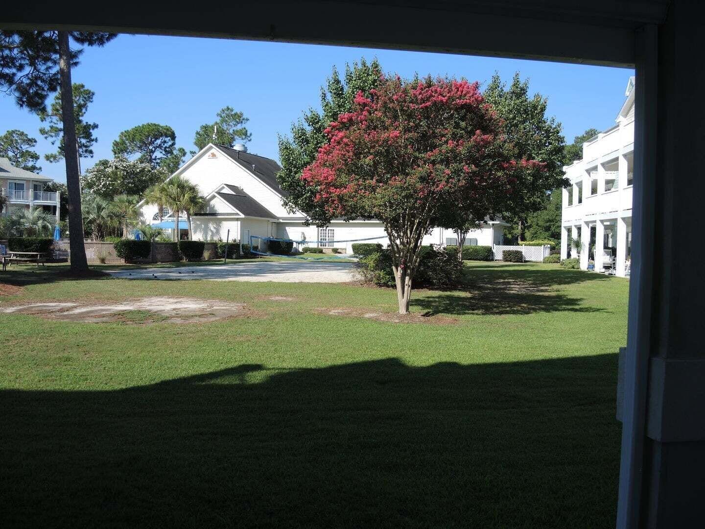 Condo, 1 Bedroom | Property grounds