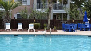 Unclassified image, 2 of 41, button - 1202m 1 Bedroom Condo by RedAwning (Calabash)
