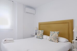 2 Schlafzimmer, Bügeleisen/Bügelbrett, kostenloses WLAN, Bettwäsche