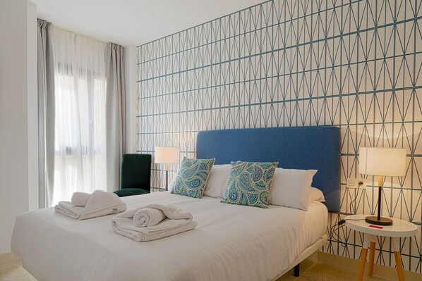 1 chambre, fer et planche à repasser, Wi-Fi gratuit, draps fournis
