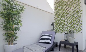 Terrace/patio - Ancha del Carmen II Boutique Apartment (Málaga)