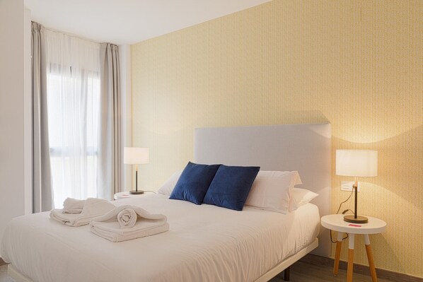 Iron/ironing board, free WiFi, bed sheets - Ancha del Carmen II Boutique Apartment (Málaga)