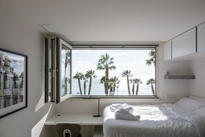 4 soverom, strykejern/-brett, wi-fi (inkludert) og sengetøy