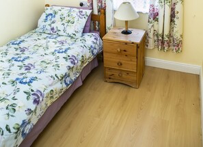3 habitaciones y ropa de cama 