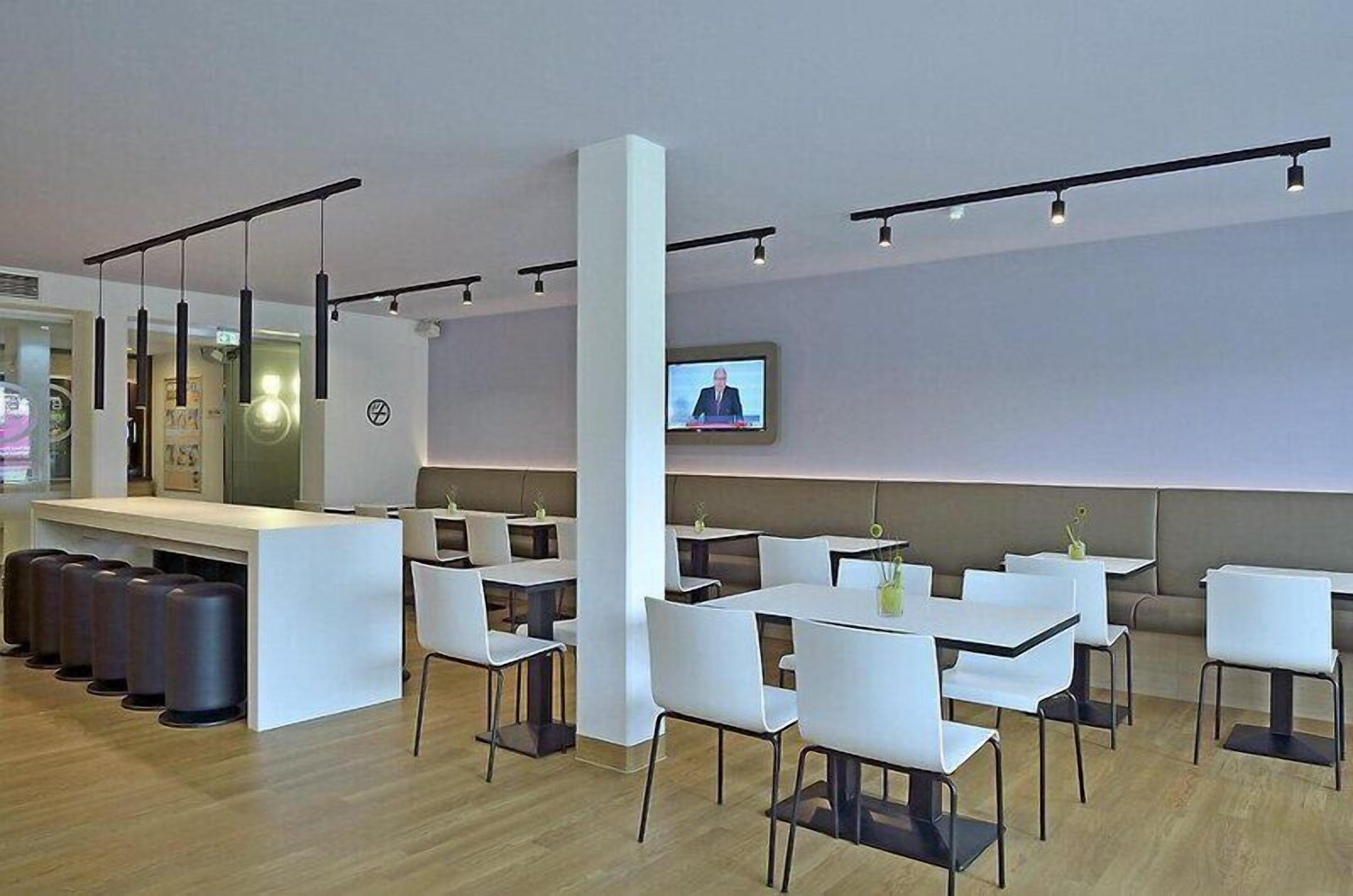 Photo - B&B Hotel Mannheim-Neuostheim