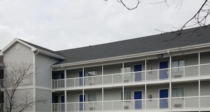 InTown Suites Extended Stay Louisville KY - Airport