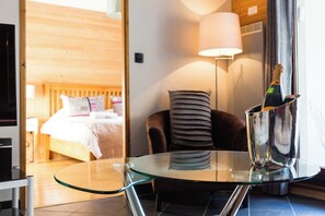 Lounge leading onto the master bedroom  - Le Paradis 24 Apartment, Skiing, Chamonix All Year (Chamonix)
