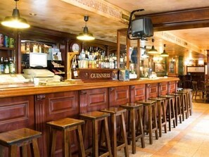 Bar (on property) - Riviera Beach Apartments (Pilar de la Horadada)