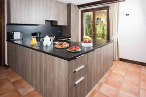 Modern, updated fitted kitchen